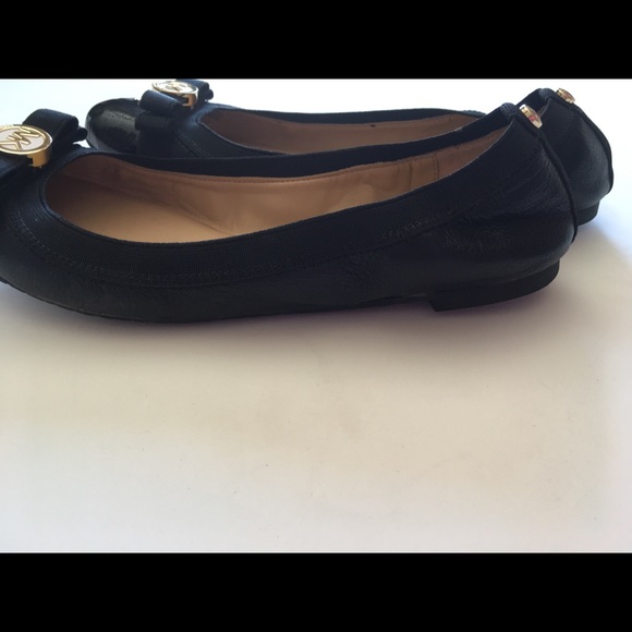 Michael kors flats - Picture 3 of 4